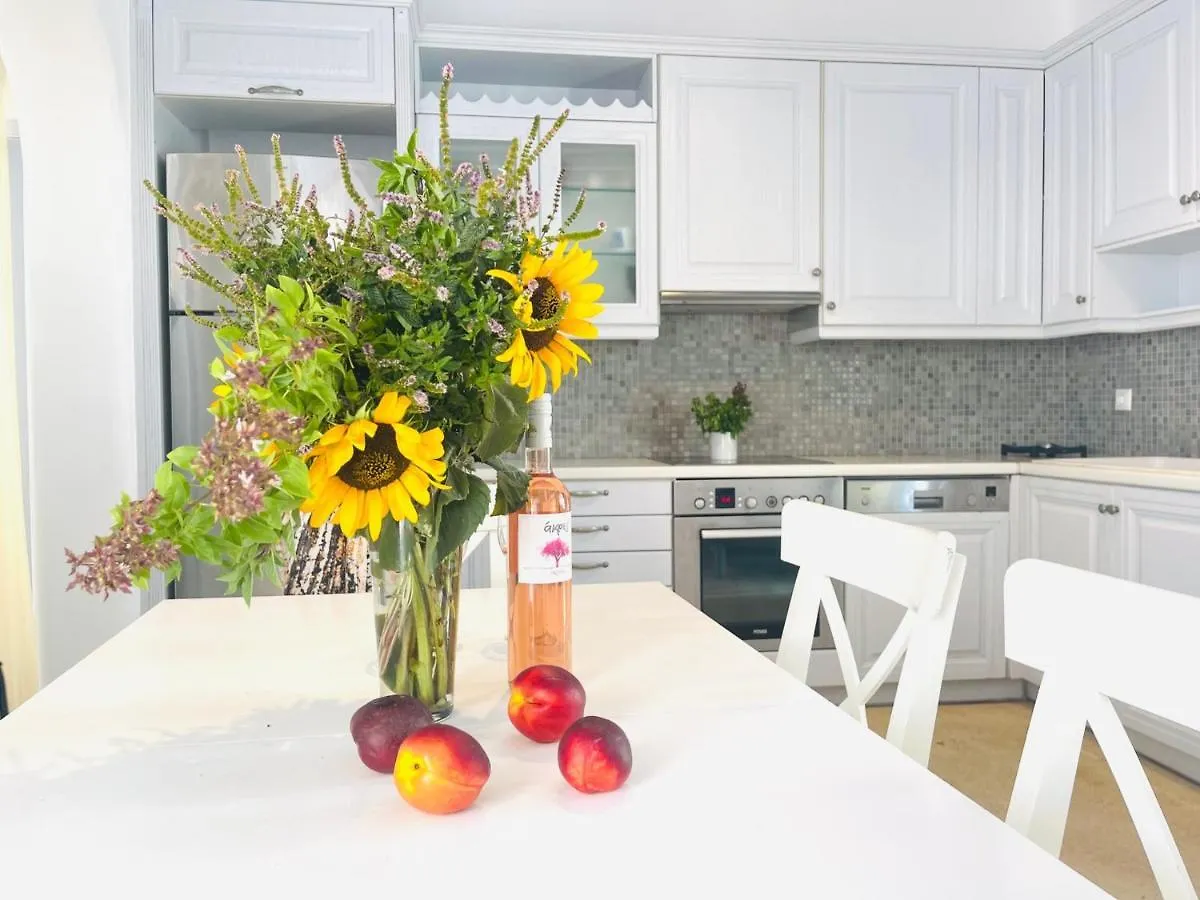 Aphrodite Sunshine Suite Mykonos Town Apartmán
